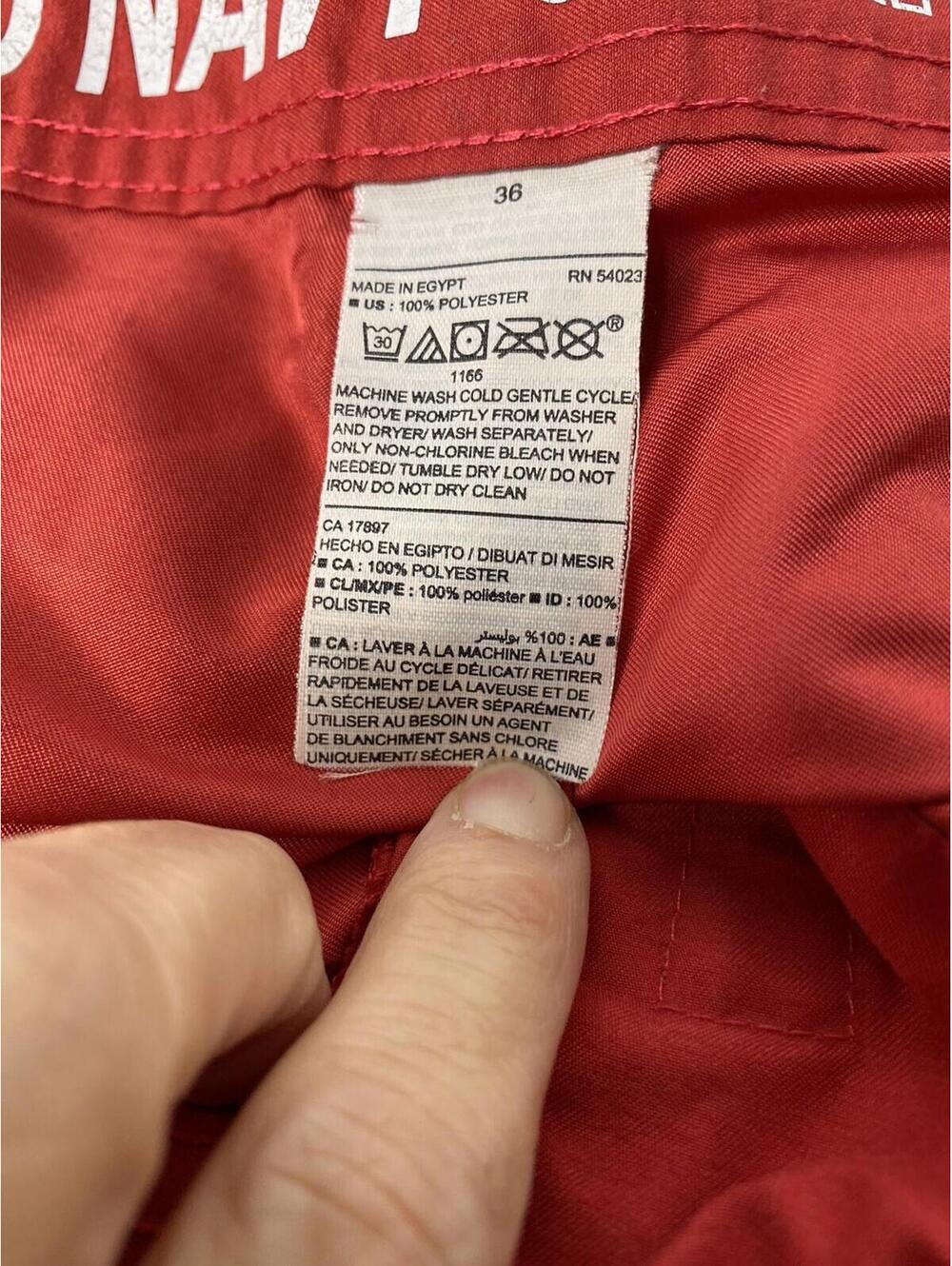 Old Navy / Red Board Shorts Swim Trunks Back Pocket Unlined UPF 40 / Size 36 - Picture 8 of 16